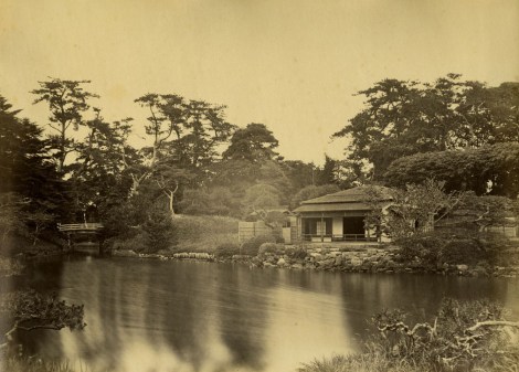 Hama-rikyū in 1863, Photo by Felice Beato, Public Domain, source : Wiki Commons